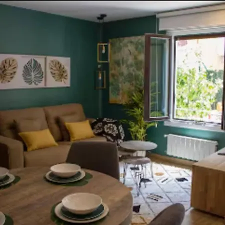 Apartment En El Barrio De Irala